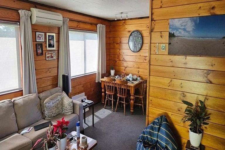 Photo of property in 2 Bay Grove, Pukehangi, Rotorua, 3015