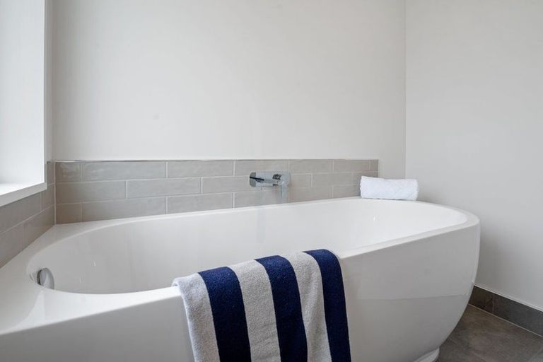 Photo of property in 137a Halswell Junction Road, Halswell, Christchurch, 8025