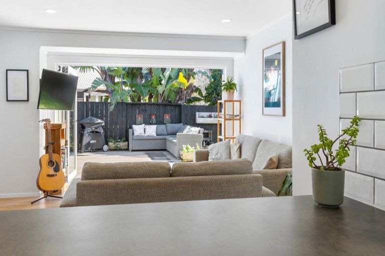 Photo of property in 10b Bayfair Drive, Mount Maunganui, 3116