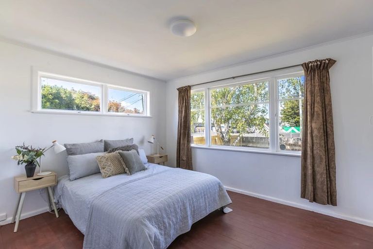 Photo of property in 27 Gilray Avenue, Maraenui, Napier, 4110