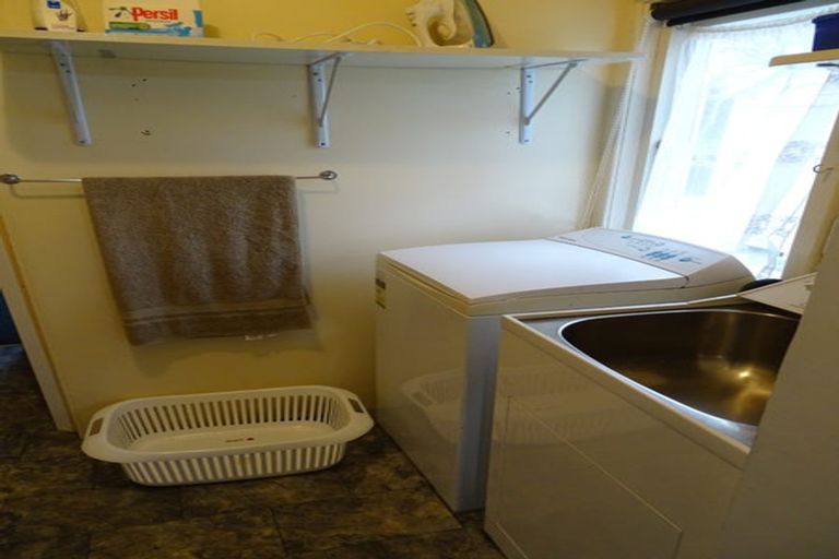 Photo of property in 14 Dacia Street, Lumsden, 9730