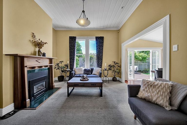 Photo of property in 47 Doralto Road, Frankleigh Park, New Plymouth, 4310