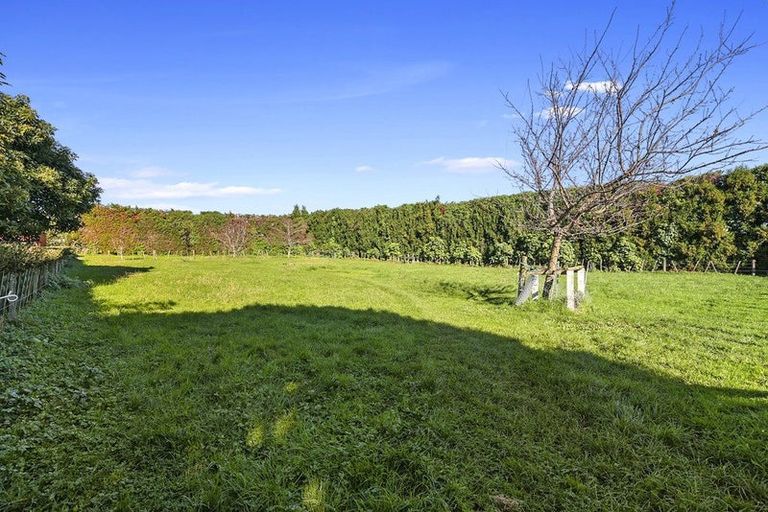 Photo of property in 200 Cowling Road, Hurdon, New Plymouth, 4371