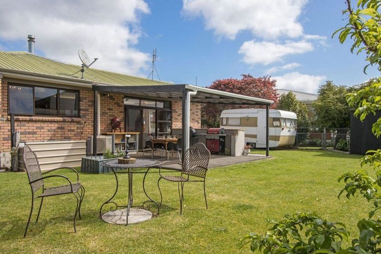 Photo of property in 16 Jocelyn Street, Katikati, 3129