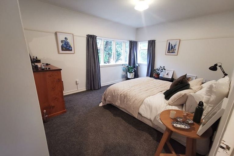 Photo of property in 1/57 Hawker Street, Mount Victoria, Wellington, 6011