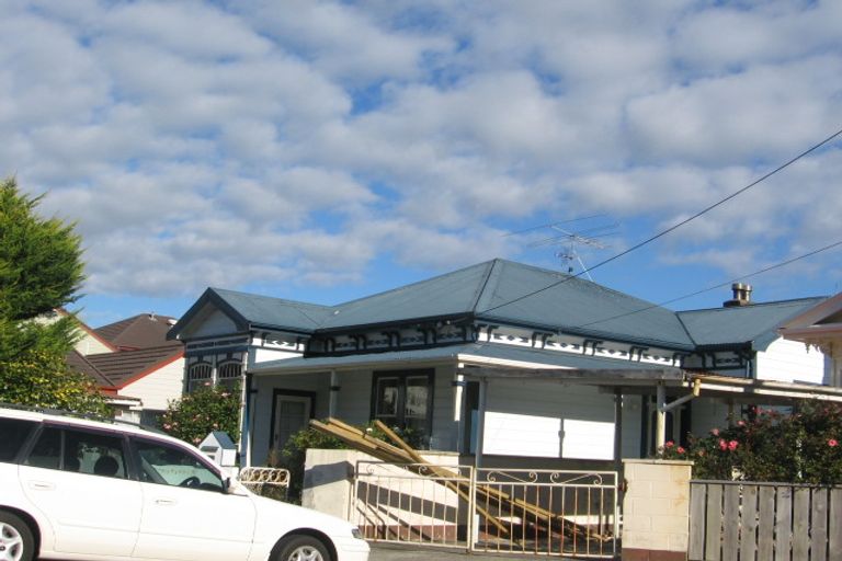 Photo of property in 40 Riddlers Crescent, Petone, Lower Hutt, 5012