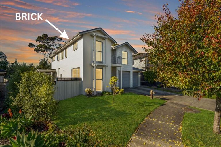 Photo of property in 69 Mackay Drive, Greenhithe, Auckland, 0632