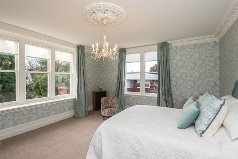 Photo of property in Chilcombe Homestead, 4 Medbury Terrace, Fendalton, Christchurch, 8041