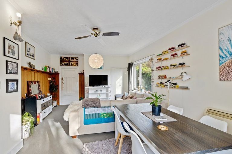 Photo of property in 41 Marriotts Road, North New Brighton, Christchurch, 8083