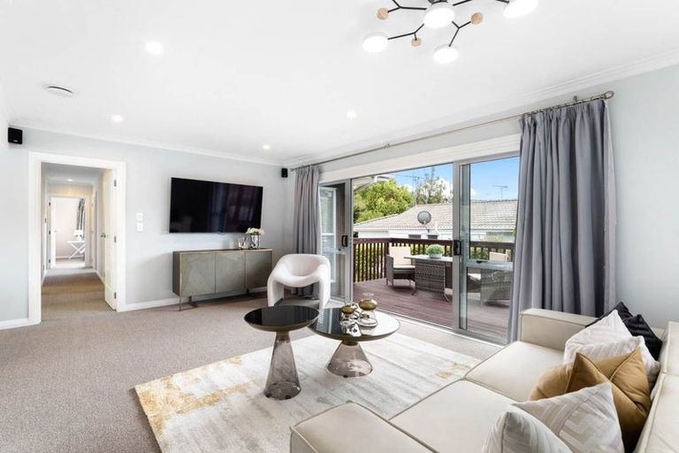 Photo of property in 95 Awaruku Road, Torbay, Auckland, 0630