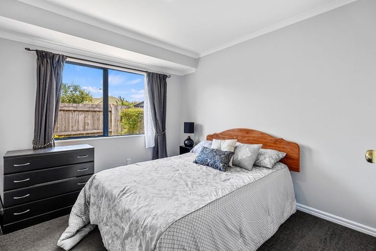 Photo of property in 37 Beachlands Place, Papamoa Beach, Papamoa, 3118