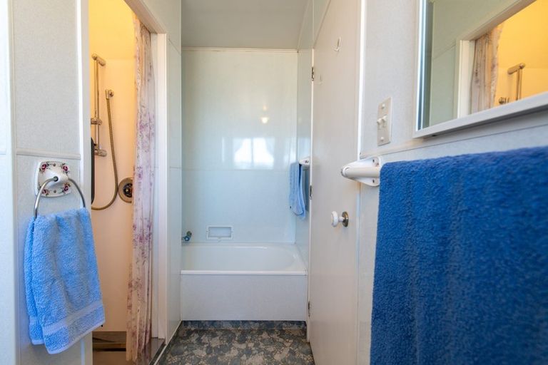 Photo of property in 9 Wolsley Street, Gore, 9710