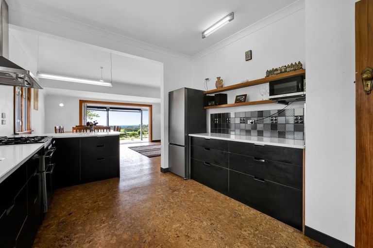 Photo of property in 1444 Carrington Road, Hurworth, New Plymouth, 4371