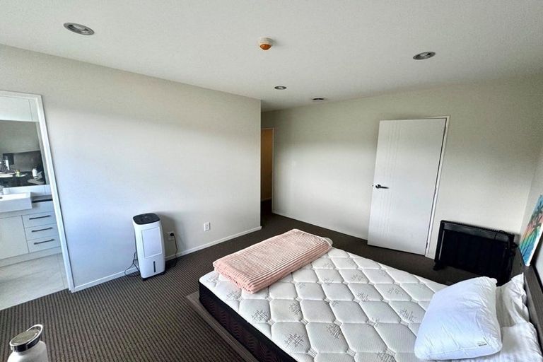 Photo of property in 25/5 Perekia Street, Albany, Auckland, 0632