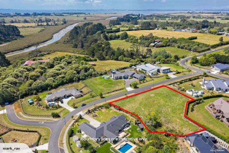 Photo of property in 5 Capriole Crescent, Kingseat, Papakura, 2580