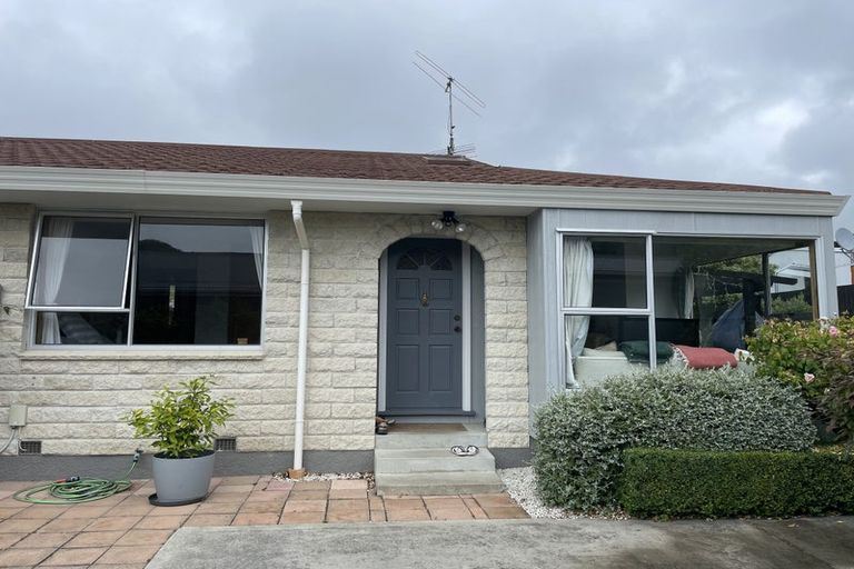Photo of property in 1/4 Whitfield Street, Sumner, Christchurch, 8081