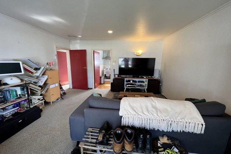 Photo of property in 23 Southsea Crescent, Silverdale, Hamilton, 3216