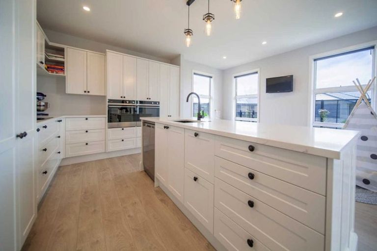 Photo of property in 3 Kaituna Place, Te Awa, Napier, 4110