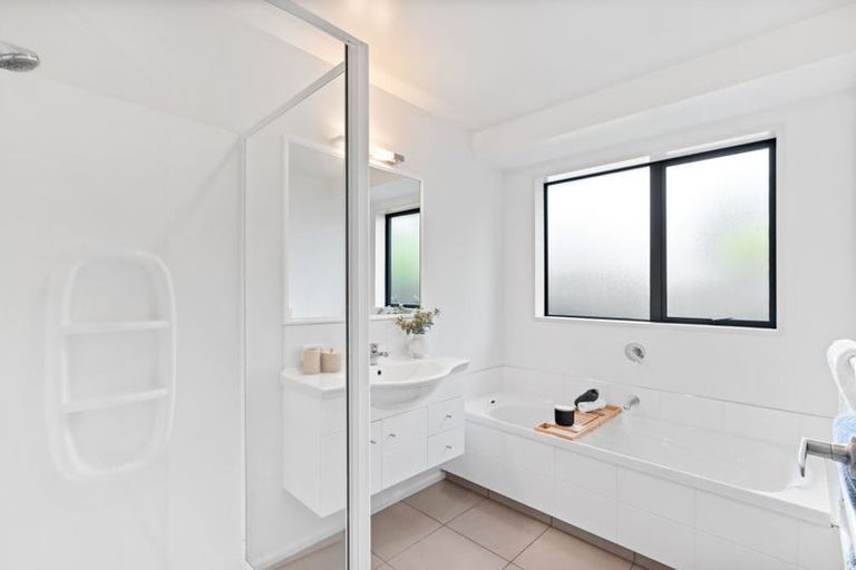 Photo of property in 18 Clematis Place, Wigram, Christchurch, 8042