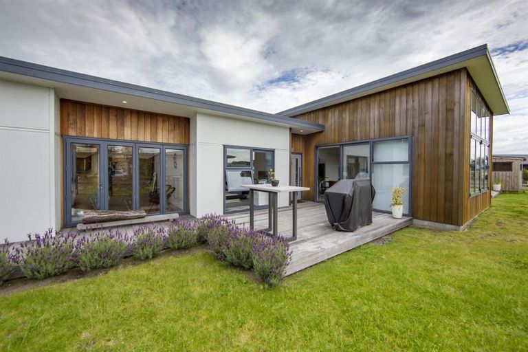 Photo of property in 64a Moir Point Road, Mangawhai Heads, Mangawhai, 0505
