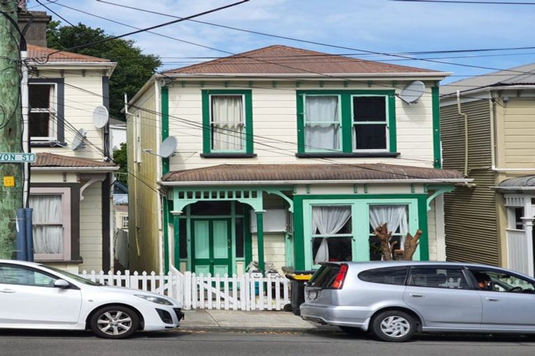 Photo of property in 4 Devon Street, Aro Valley, Wellington, 6021