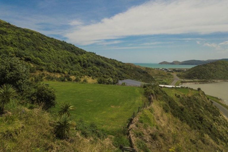 Photo of property in 10 Mangawhio Drive, Mahia, 4198