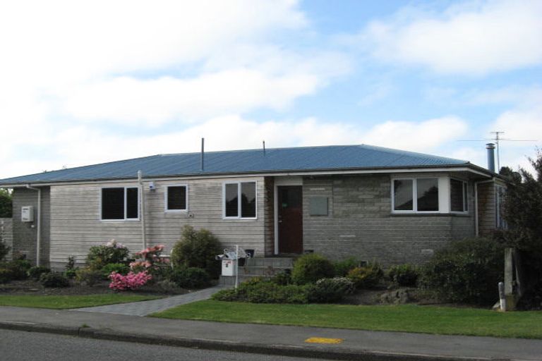 Photo of property in 2 Hodgson Avenue, Kaiapoi, 7630