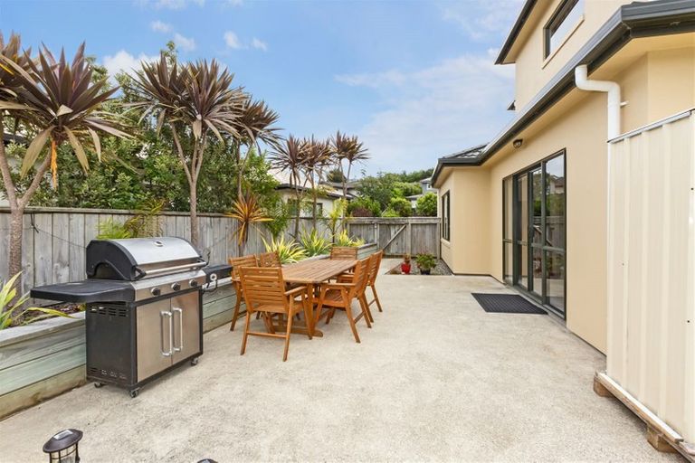 Photo of property in 53 Te Puia Drive, Aotea, Porirua, 5024