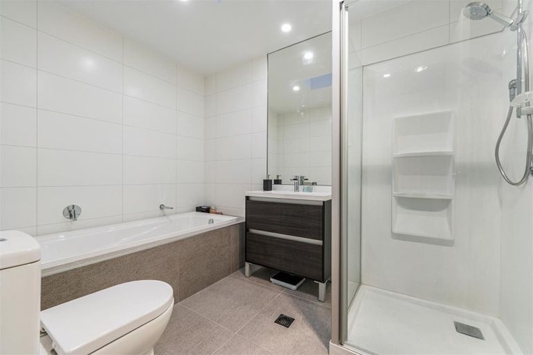 Photo of property in 17 Richard Petterd Way, Swanson, Auckland, 0614