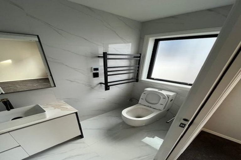 Photo of property in 30 Black Shed Road, Flat Bush, Auckland, 2019