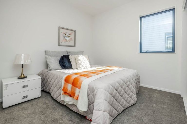 Photo of property in 27 Farranfore Road, Opaheke, Papakura, 2113