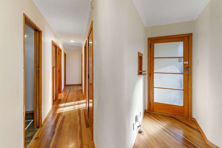 Photo of property in 36 Bowen Street, Levin, 5510