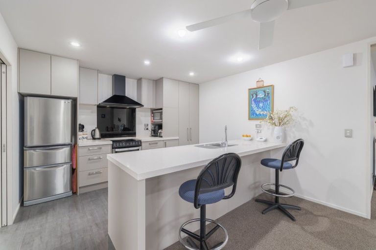 Photo of property in 10 Cowper Place, Avondale, Christchurch, 8061