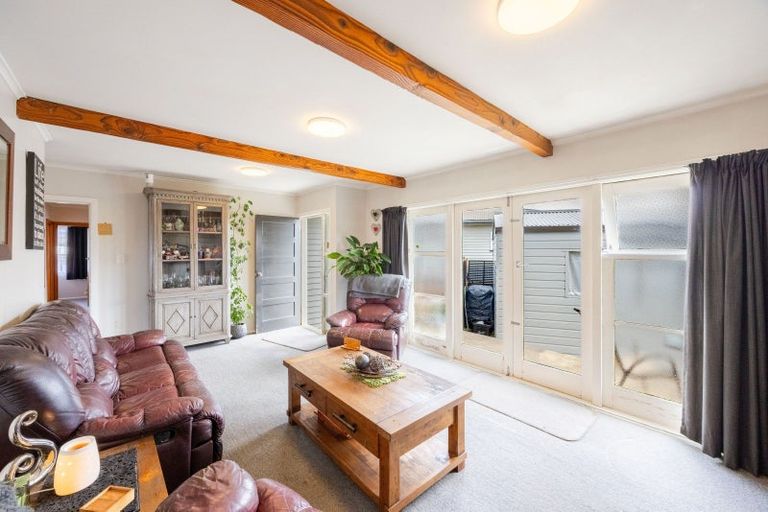 Photo of property in 44 Trinity Crescent, Pirimai, Napier, 4112