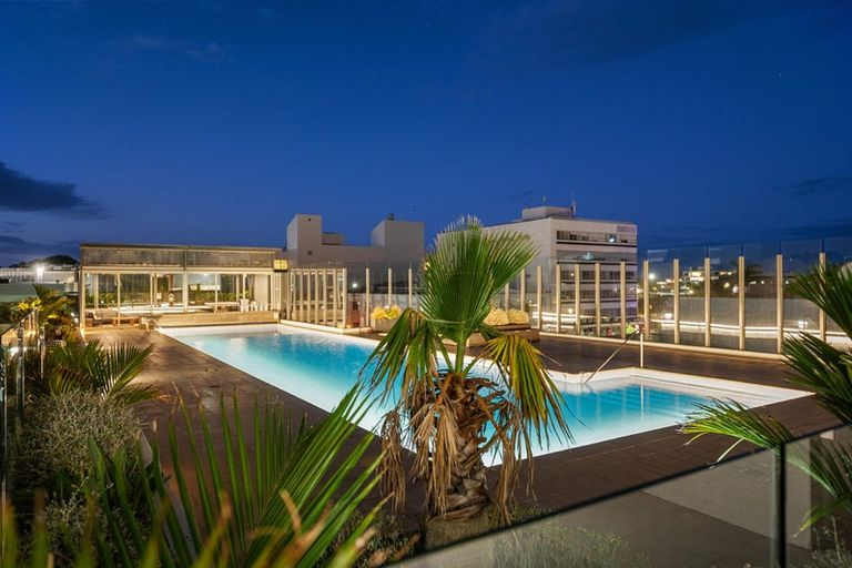 Photo of property in Sentinel Apartments, 505/3 Northcroft Street, Takapuna, Auckland, 0622