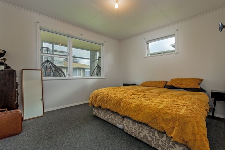 Photo of property in 12a Te Awe Awe Court, Hokowhitu, Palmerston North, 4410