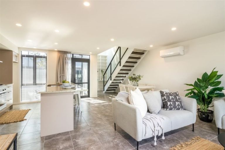 Photo of property in 1/140 Office Road, Merivale, Christchurch, 8014