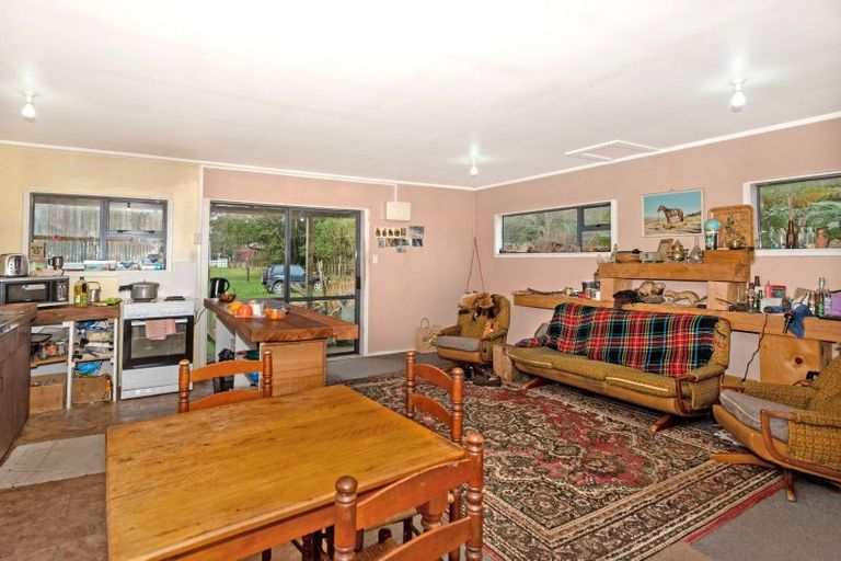 Photo of property in 10 Raumati Street, Matawai, 4075