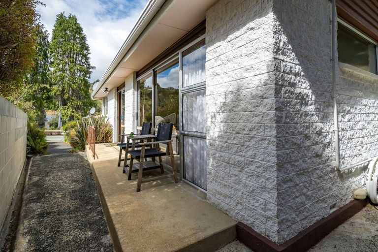Photo of property in 386b Kaikorai Valley Road, Bradford, Dunedin, 9011