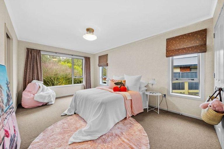 Photo of property in 32 Cody Crescent, Lansdowne, Masterton, 5810