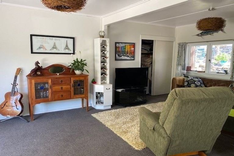 Photo of property in 28 Te Puru Creek Road, Te Puru, Thames, 3575