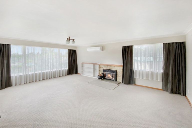 Photo of property in 9 Ries Street, Dannevirke, 4930
