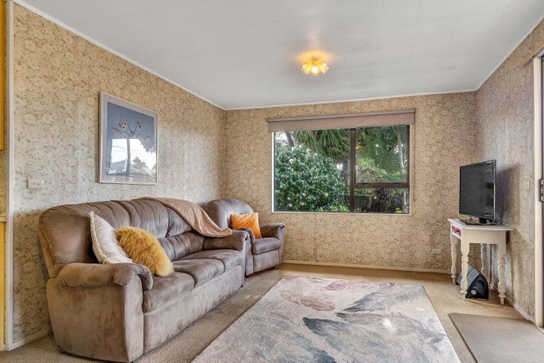 Photo of property in 1/12 Atiawa Street, Glen Avon, New Plymouth, 4312