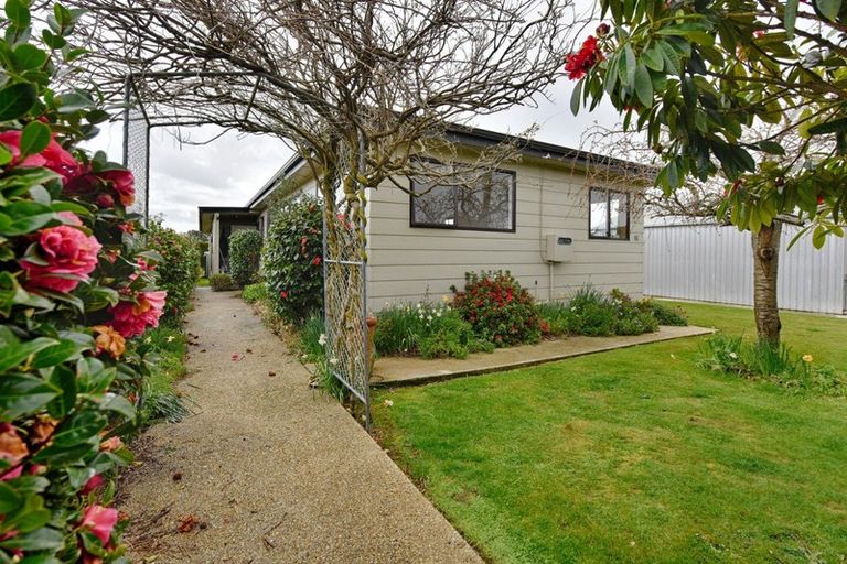 Photo of property in 26 Tokanui-haldane Road, Tokanui, 9884
