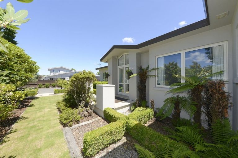 Photo of property in 97 Roydvale Avenue, Burnside, Christchurch, 8053