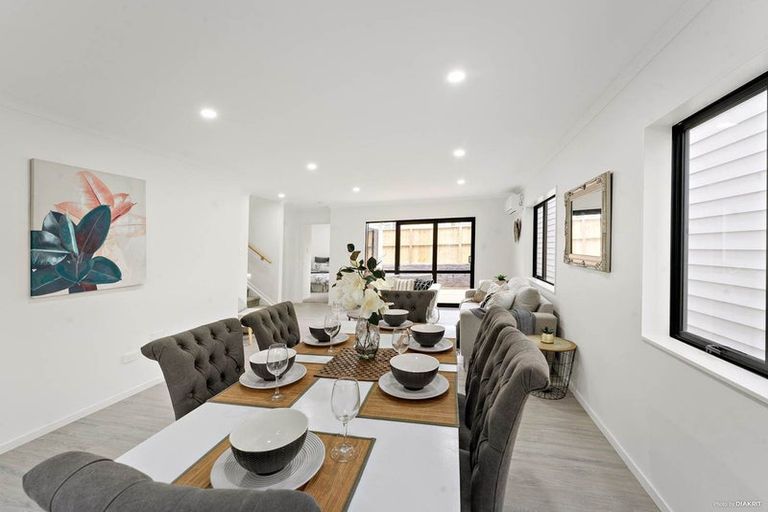 Photo of property in 4b Old Wairoa Road, Papakura, 2110