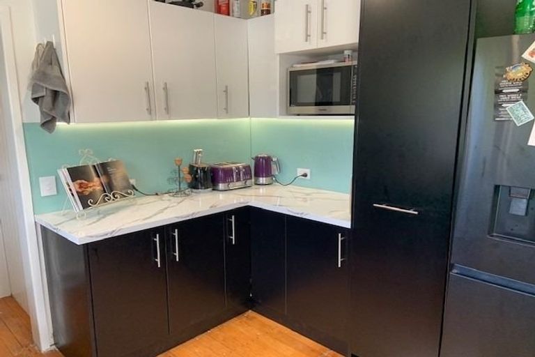 Photo of property in 2/15 Aylesford Street, Mairehau, Christchurch, 8013