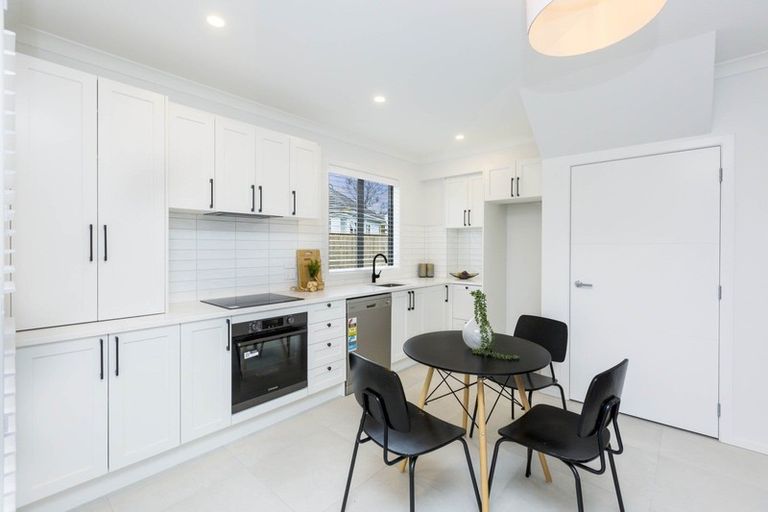 Photo of property in 44c Pine Avenue, Upper Hutt Central, Upper Hutt, 5018