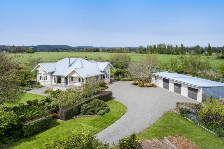 Photo of property in 123 Battersea Road, Morison Bush, Greytown, 5794