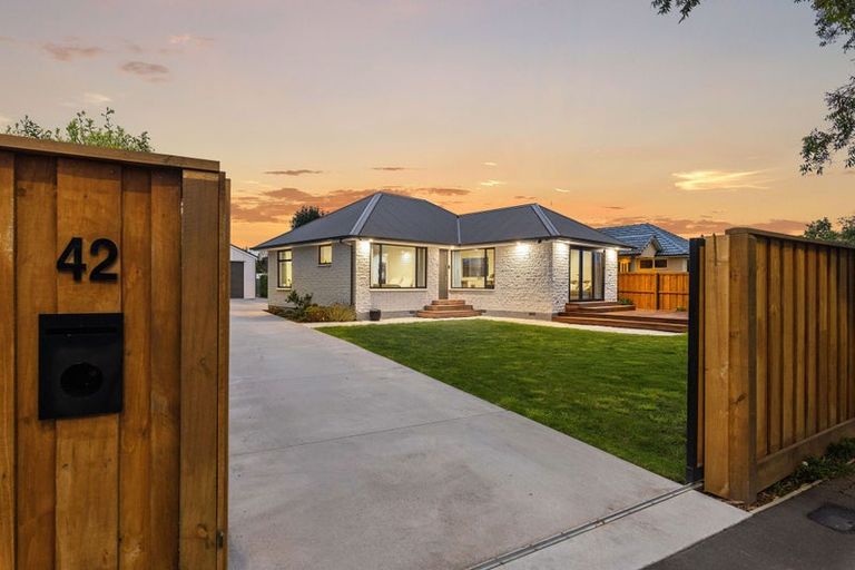 Photo of property in 42 Twyford Street, Bishopdale, Christchurch, 8053
